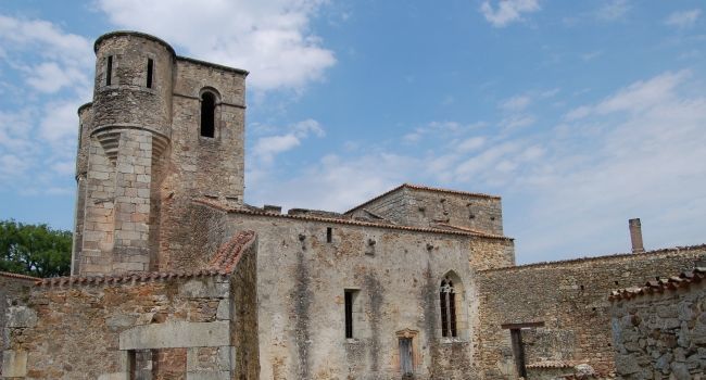 Chateau de Sainte Feyre - Surroundings